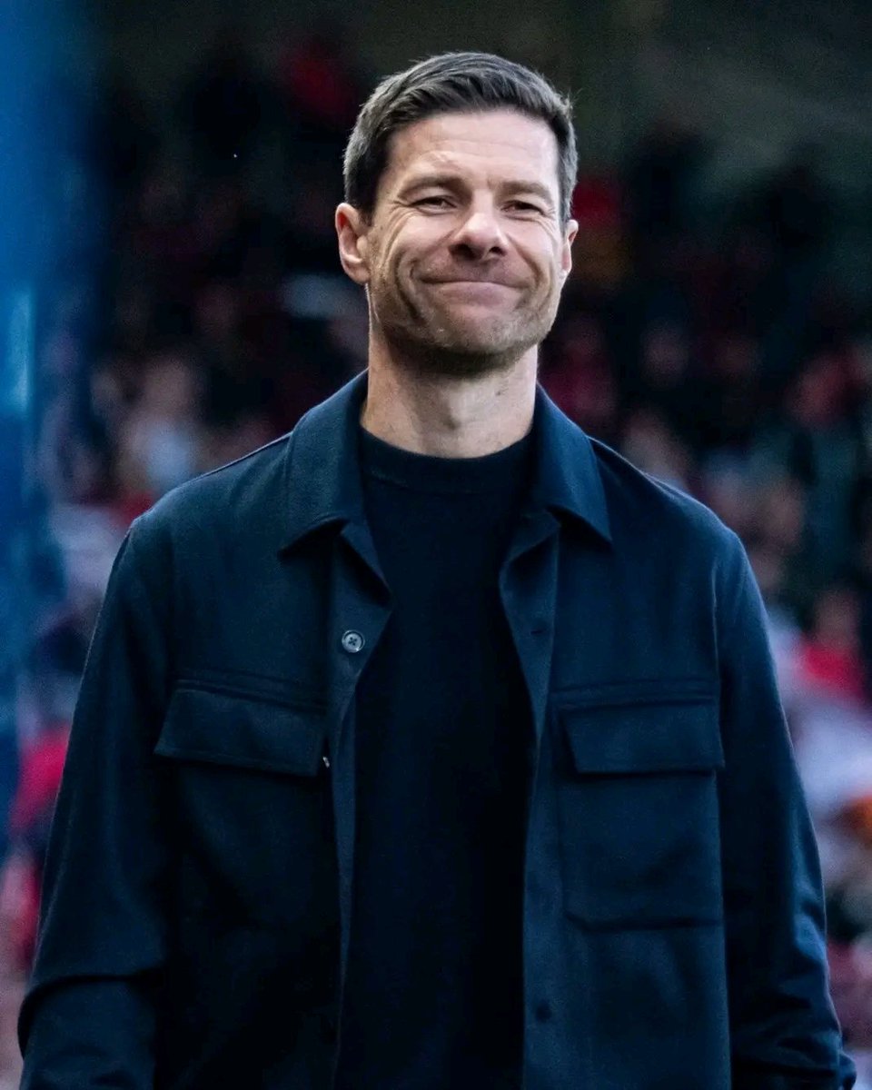 Le seul joueur à avoir joué au moins 100 match avec la Real Sociedad et le Real Madrid 

114 Real Sociedad
236 Madrid 
<a href="/CanalplusSport/">CANAL+ Sport</a> <a href="/cplussportafr/">CANAL+ SPORT Afrique</a> #RealMadrid