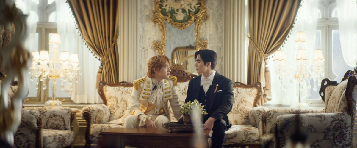 TheNextPrinceTH's tweet photo. ‘ เ ป็ น ห่ ว ง ’ พูดแบบนี้ พูดคำว่าเป็นห่วงไม่เป็นเหรอ 😜

TNP THE ROYAL BALL
#TheNextPrinceEP4 https://t.co/ZPDUaBtT5U