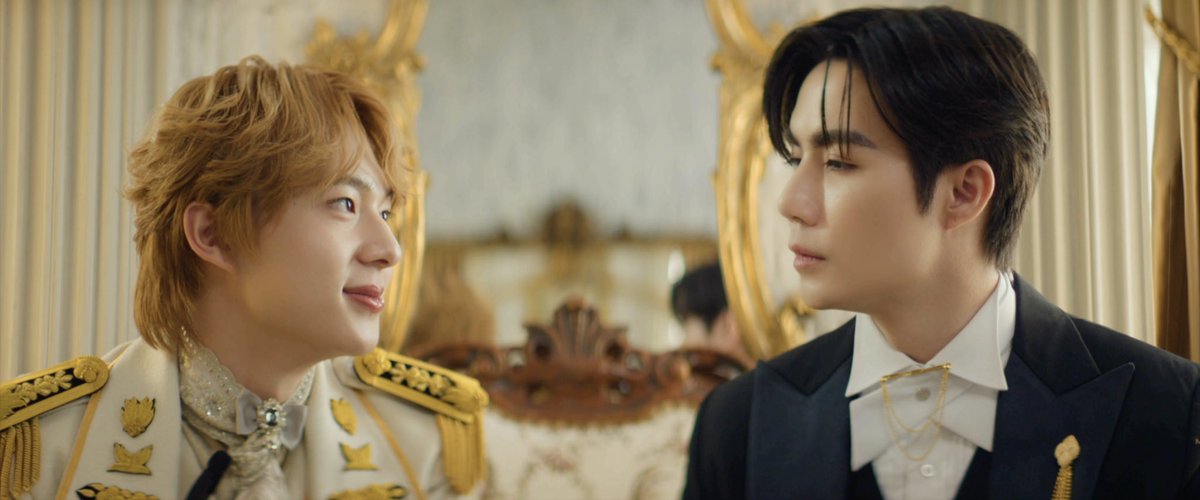TheNextPrinceTH's tweet photo. ‘ เ ป็ น ห่ ว ง ’ พูดแบบนี้ พูดคำว่าเป็นห่วงไม่เป็นเหรอ 😜

TNP THE ROYAL BALL
#TheNextPrinceEP4 https://t.co/ZPDUaBtT5U