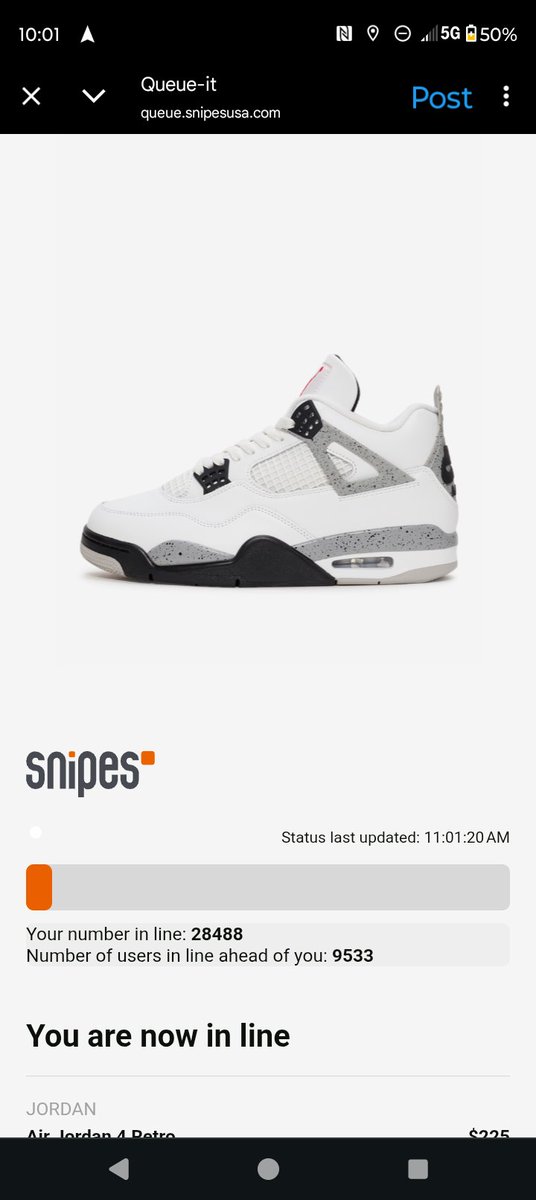 RooseveltG1986's tweet photo. @snkr_twitr This is the reason it's still a full size run on mens give 2 hrs or so 😂 nobody wants to wait https://t.co/J6dicP6sUt