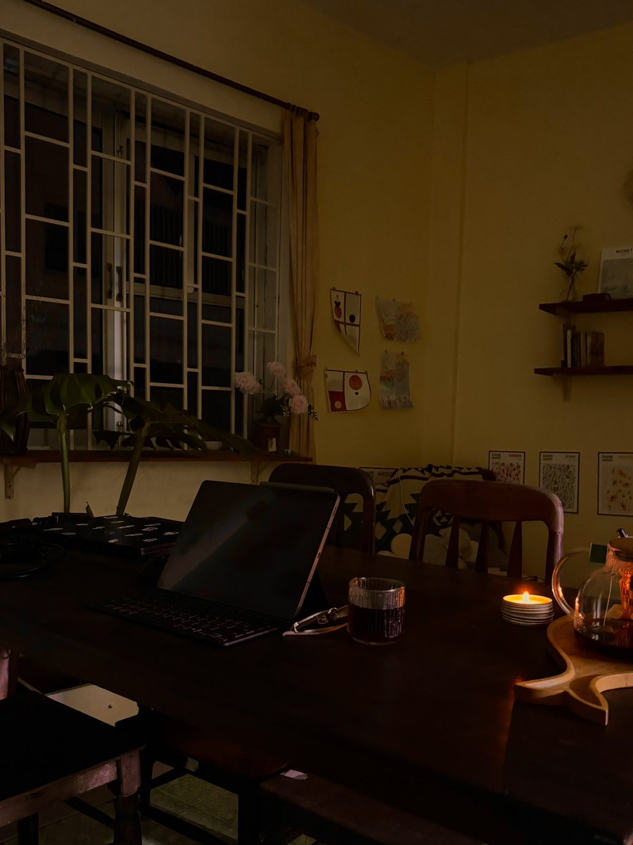 New apartment unlocked

Last one got bombed with construction noise
(and drunk Vietnamese singing karaoke)

Now I’m less likely to lose my shit

Back to work