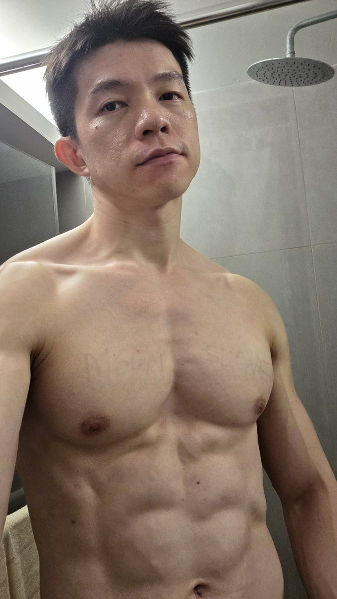 Teaser. Can see the word written?