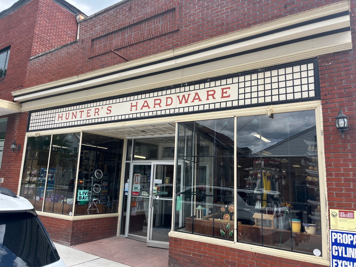 Just overheard a customer at Hunters Hardware in Berkeley Springs, WVa, telling the cashier he’s going to watch the <a href="/CuseMLAX/">Syracuse Men’s Lacrosse</a> game today