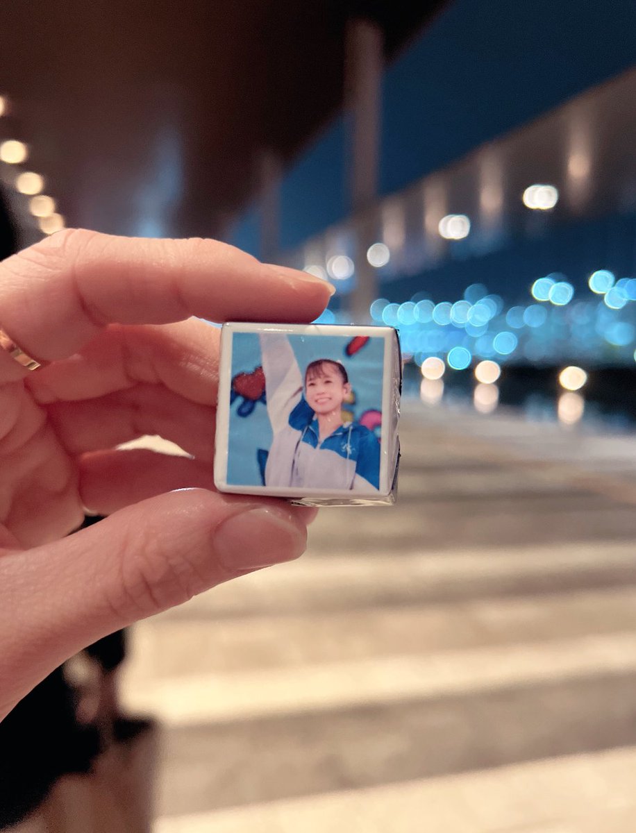 東海の幹事に可愛いのもろた👸🍫