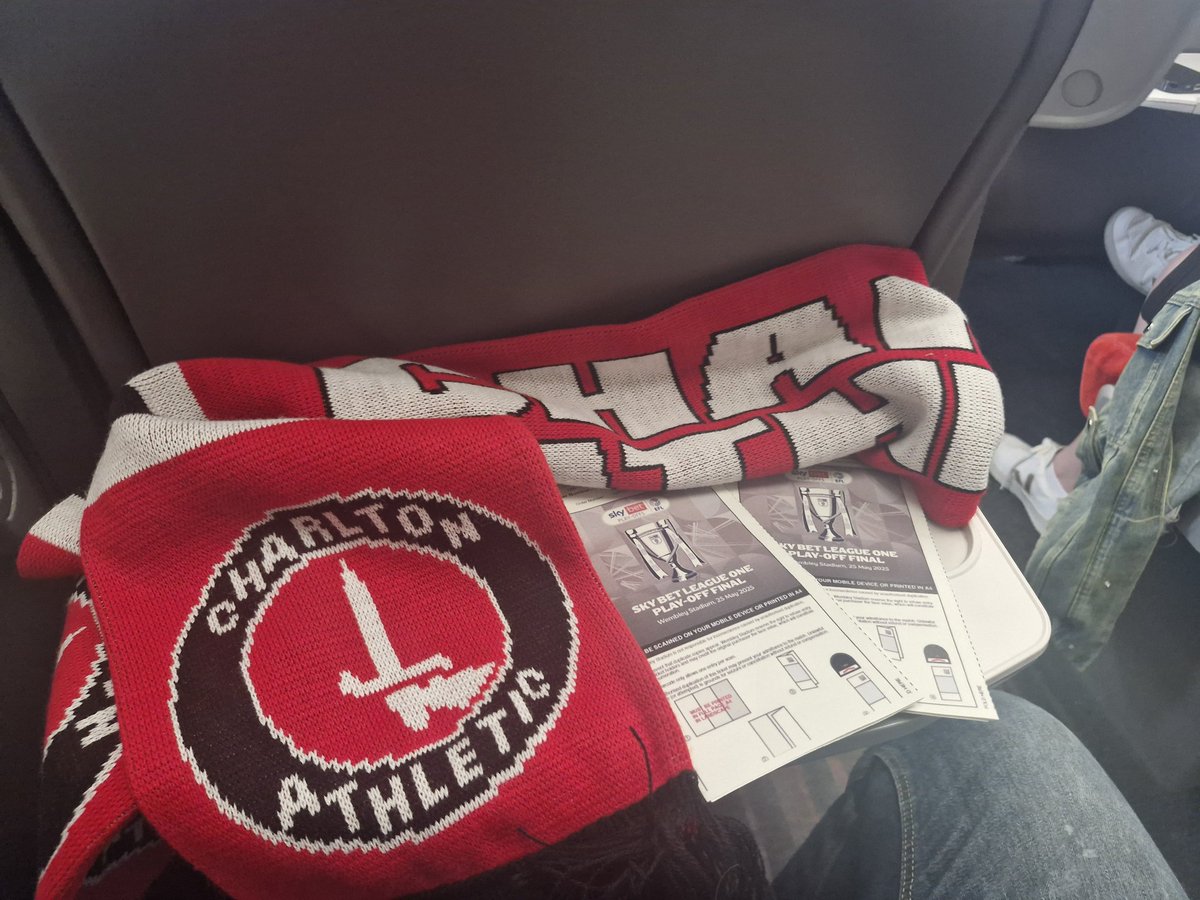 MussieAddicks's tweet image. The journey begins. WEMBLEY BOUND BABY!!!! Super Scoitchland CAFC squad steaming south.  UP THE ADDICKS ❤️💪#cafc #addicks #eastcoastaddicks @CAFCofficial @wembleystadium #EFLPlayOffs @CAFCTrust @CAStrust @charltonnews #EveryMinuteMatters @CharltonLife @CharltonAthNews