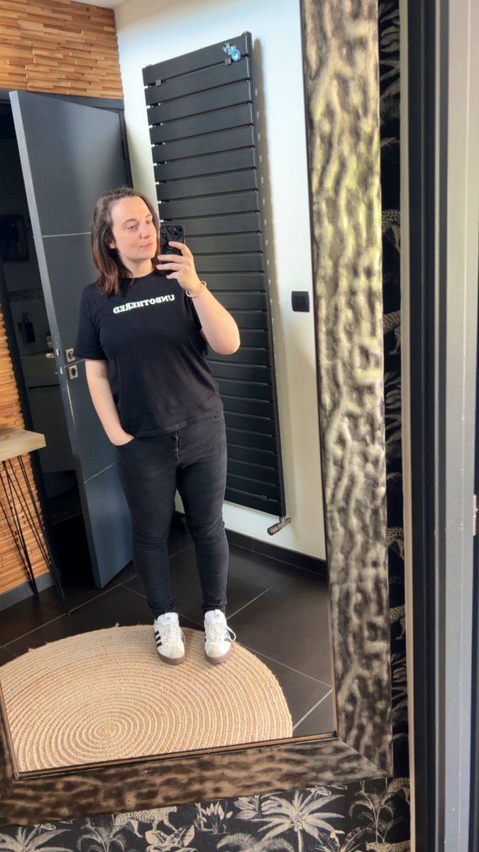 𝕀𝕔𝕖 ❄️ tweet media