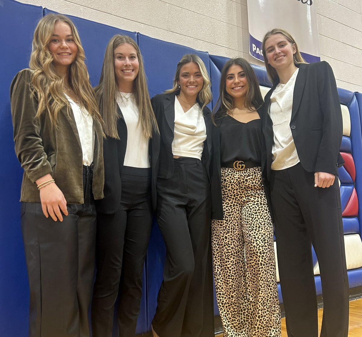 PHSLadyBBSB's tweet photo. Happy Graduation to these fearless 5! Words can’t express what these 5 have meant to the culture & the legacy these student athletes have left on the Lady Patriot Program.
#GoBeGreat #GoPage https://t.co/9VRD1uXdWY