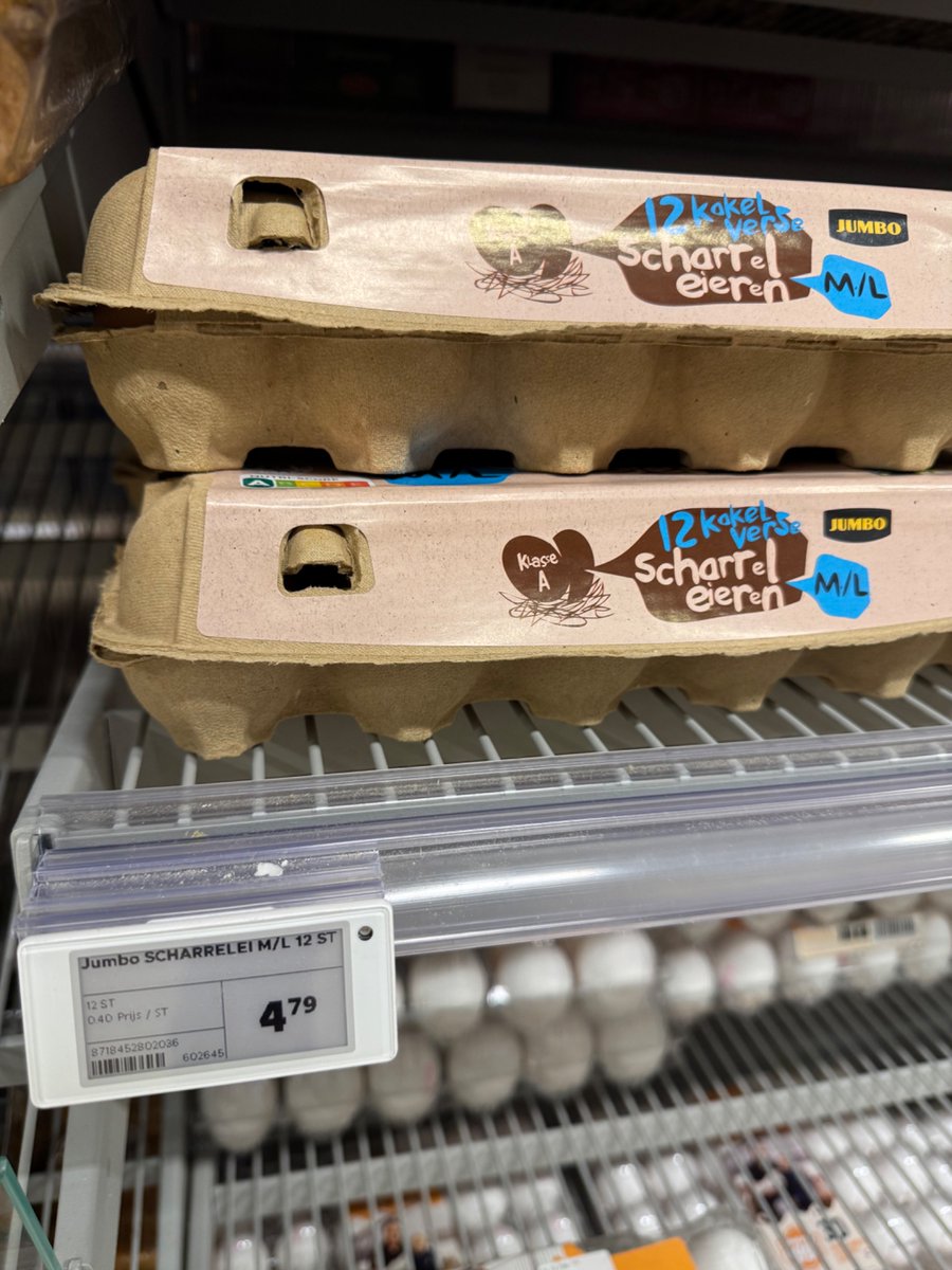 12 eieren €4.79 = €0,40 per Ei 🥚 
Nog meer boeren opruimen kost een Ei over 5 jaar €1.- bij <a href="/JumboSupermarkt/">Jumbo Supermarkten</a>