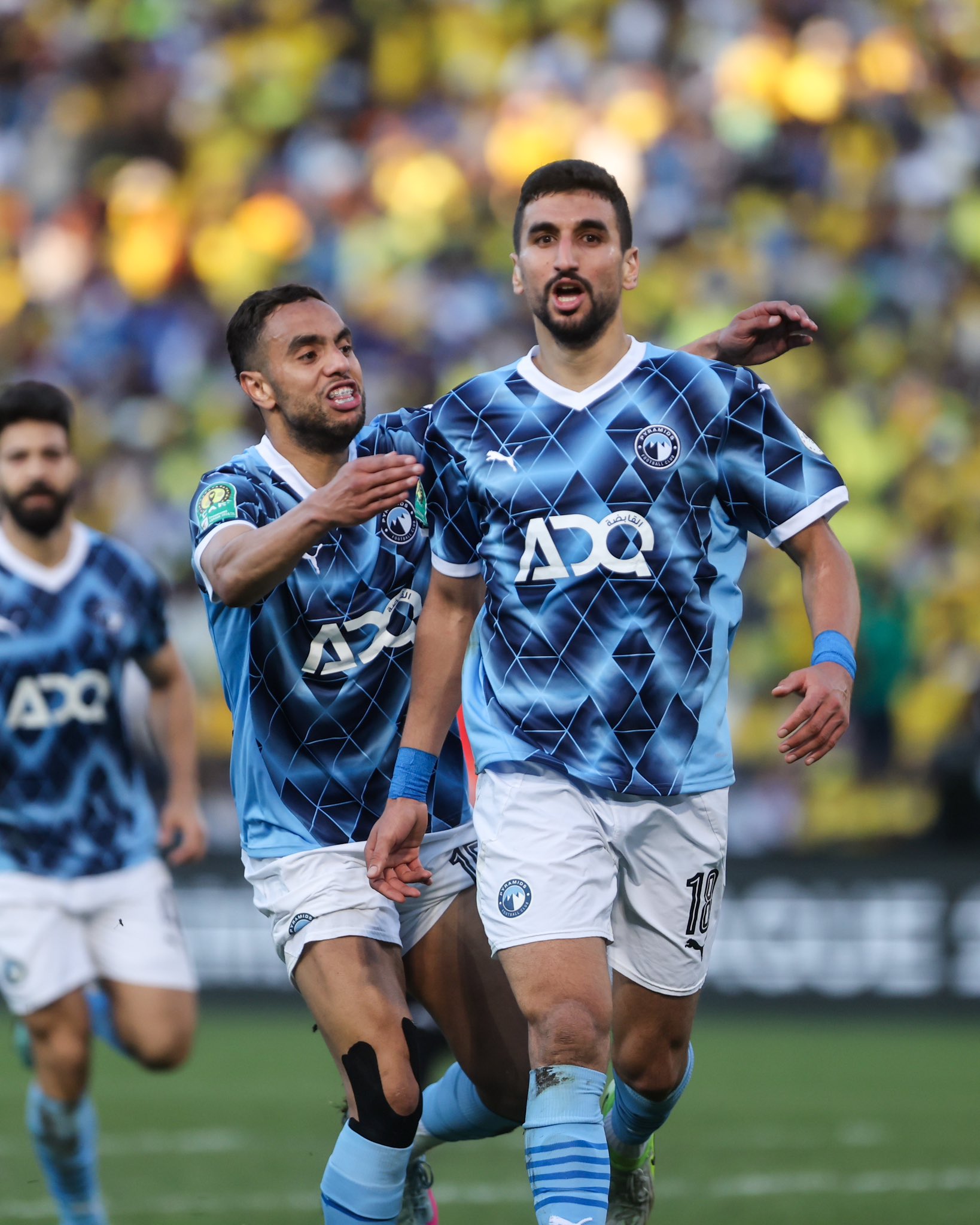 لاعبو بيراميدز. (إكس) 