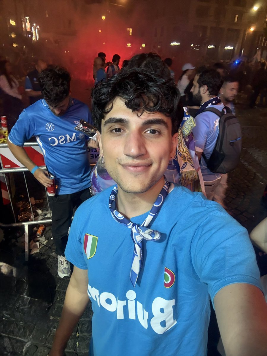 Simonev4l3's tweet image. Cos’è il fuorigioco? ⚽️