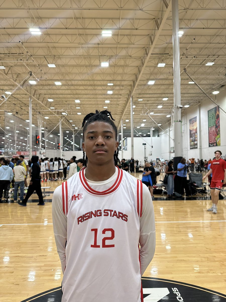 Kingsley Rogers has been one of the best players on the MHC at each age he's played so far. With a high level skillset and support system in place, it appears it's just the start for the @Risingstars_inc wing 

Read: madehoops.com/made-society/a…