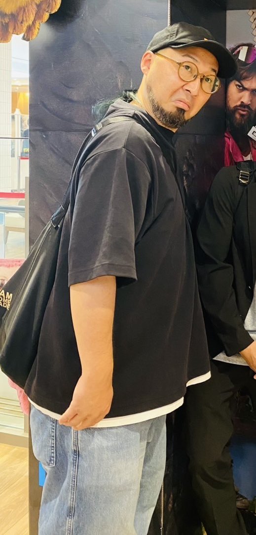 つるりんはLv.41になった🤣

つるりんは『肩に違和感(四十肩？)』を覚えた🎉

Lv.41の姿↓🤣