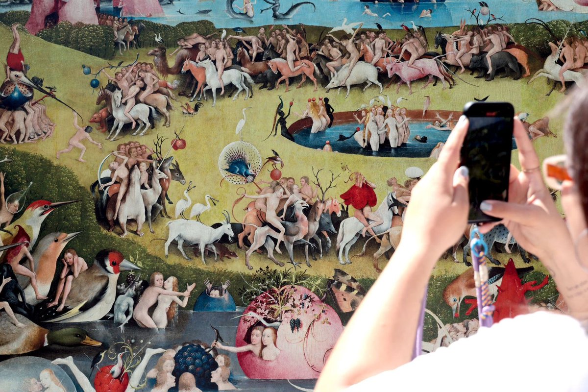 AjuntamentVLC's tweet image. 🎨 L'art del @museodelprado es passeja pels Jardins de #Vivers! 
 
🖼️ Últims dies per a visitar l’exposició “El Prado als carrers" de #València amb 50 reproduccions fotogràfiques 📷 d’obres mestres de Goya, Velázquez, Sorolla, Botticelli i altres 👨‍🎨..

🗓️ Fins al 25 de maig