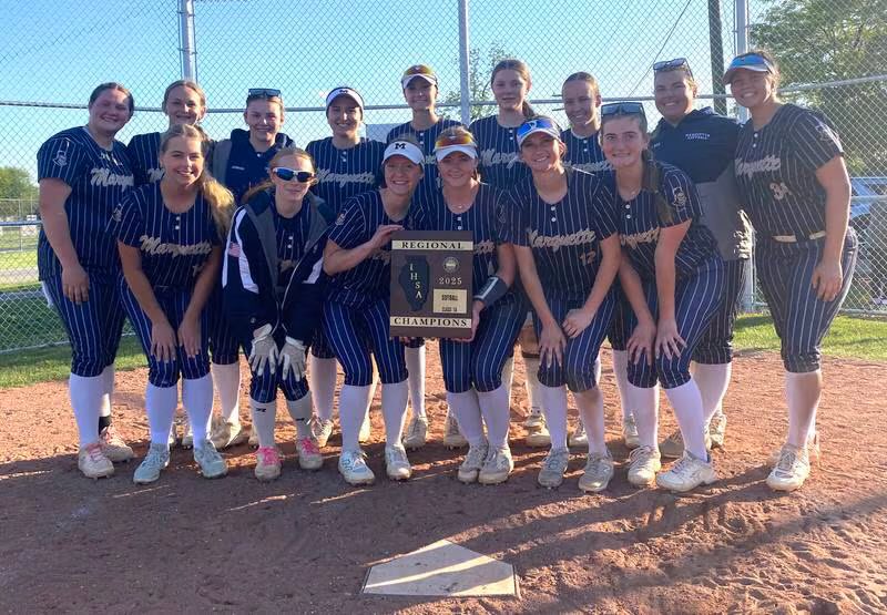 TN Mojo 27/28 - Rosario (@tn_mojo09dr) on Twitter photo Congratulations to a couple of our Mojo girls standing out in their state playoffs!!
<a href="/HaydenBstock17/">Hayden Blackstock</a> & Teays Valley with a District Championship!!
2-3, 2R, 2 RBIs, 1-2B
<a href="/kelseycuchra/">Kelsey Cuchra</a> & Marquette with a Regional Championship!!
3-4, 2 RBIs, 1-2B Congratulations to a couple of our Mojo girls standing out in their state playoffs!!
<a href="/HaydenBstock17/">Hayden Blackstock</a> & Teays Valley with a District Championship!!
2-3, 2R, 2 RBIs, 1-2B
<a href="/kelseycuchra/">Kelsey Cuchra</a> & Marquette with a Regional Championship!!
3-4, 2 RBIs, 1-2B