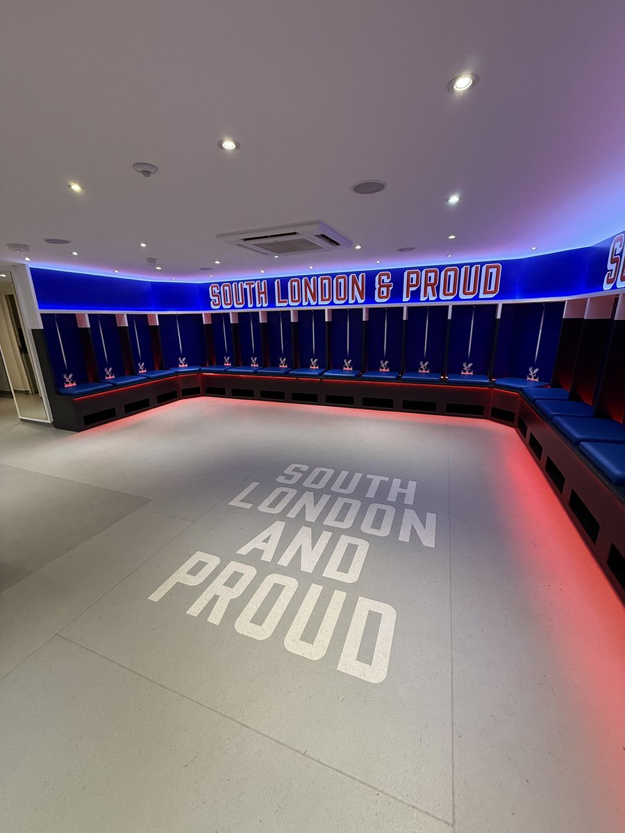 GeorgeOCoaching's tweet photo. On Thursday 22nd and Saturday 24th of May, I experienced my second ‘Play on the Pitch Day’ at Selhurst Park with the Palace for Life Foundation 🦅 https://t.co/5RdhJHBG2g