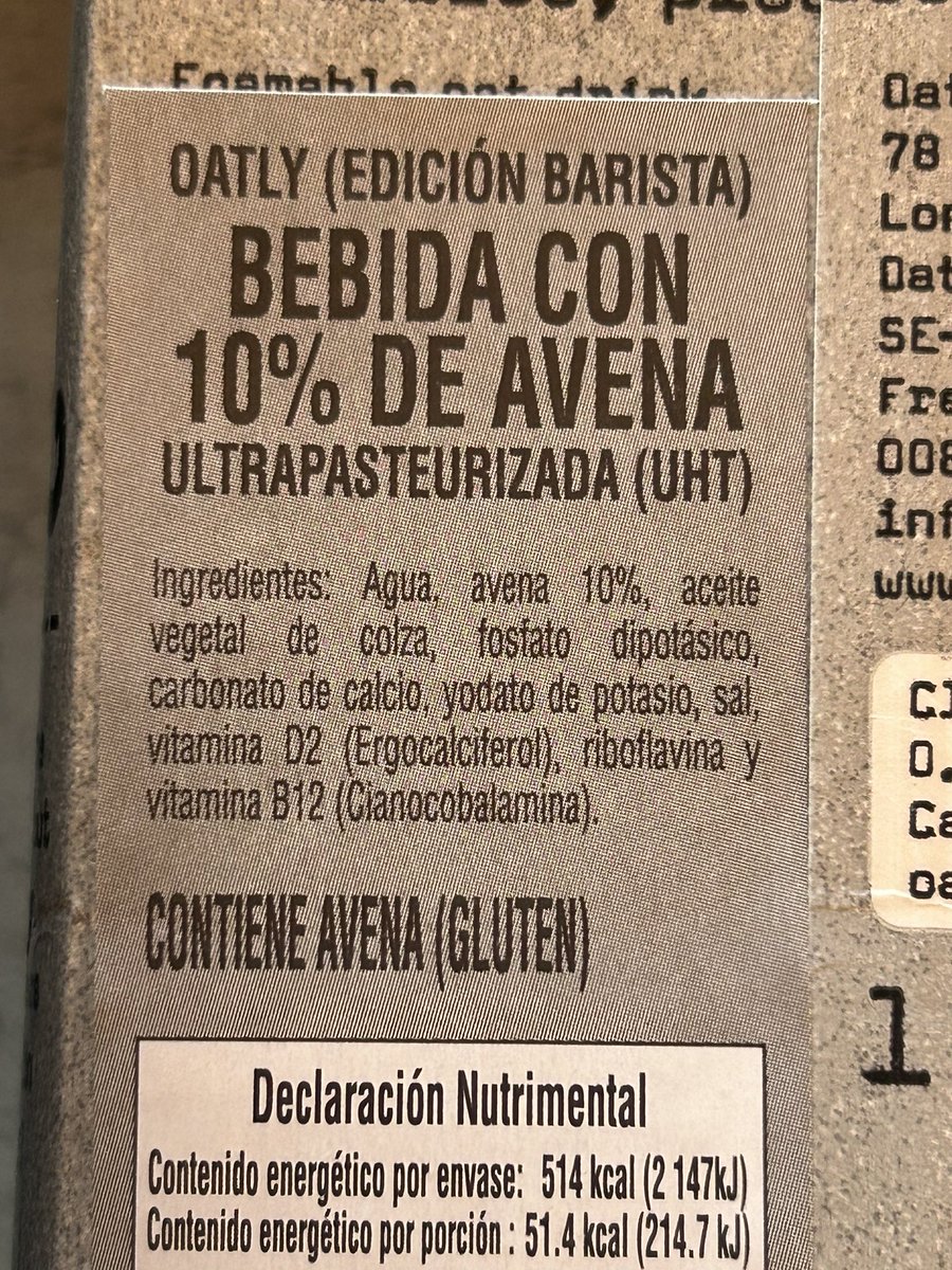 Tu flat white con leche de avena en realidad es un café con aceite vegetal de colza 🤮
