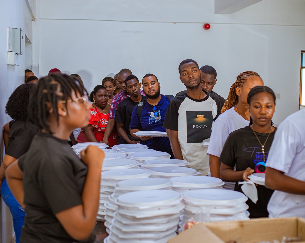 bujezim's tweet photo. #BitcoinPizzaDay2025 Bitcoiners in Tz met had plenty of fun and bitcoin knowledge over pizza this year thanks to #BitcoinSafariTz #WalletOfSatoshi #PlanBNetwork
#BitcoinPizzaDay2025 https://t.co/HGlemmcWys