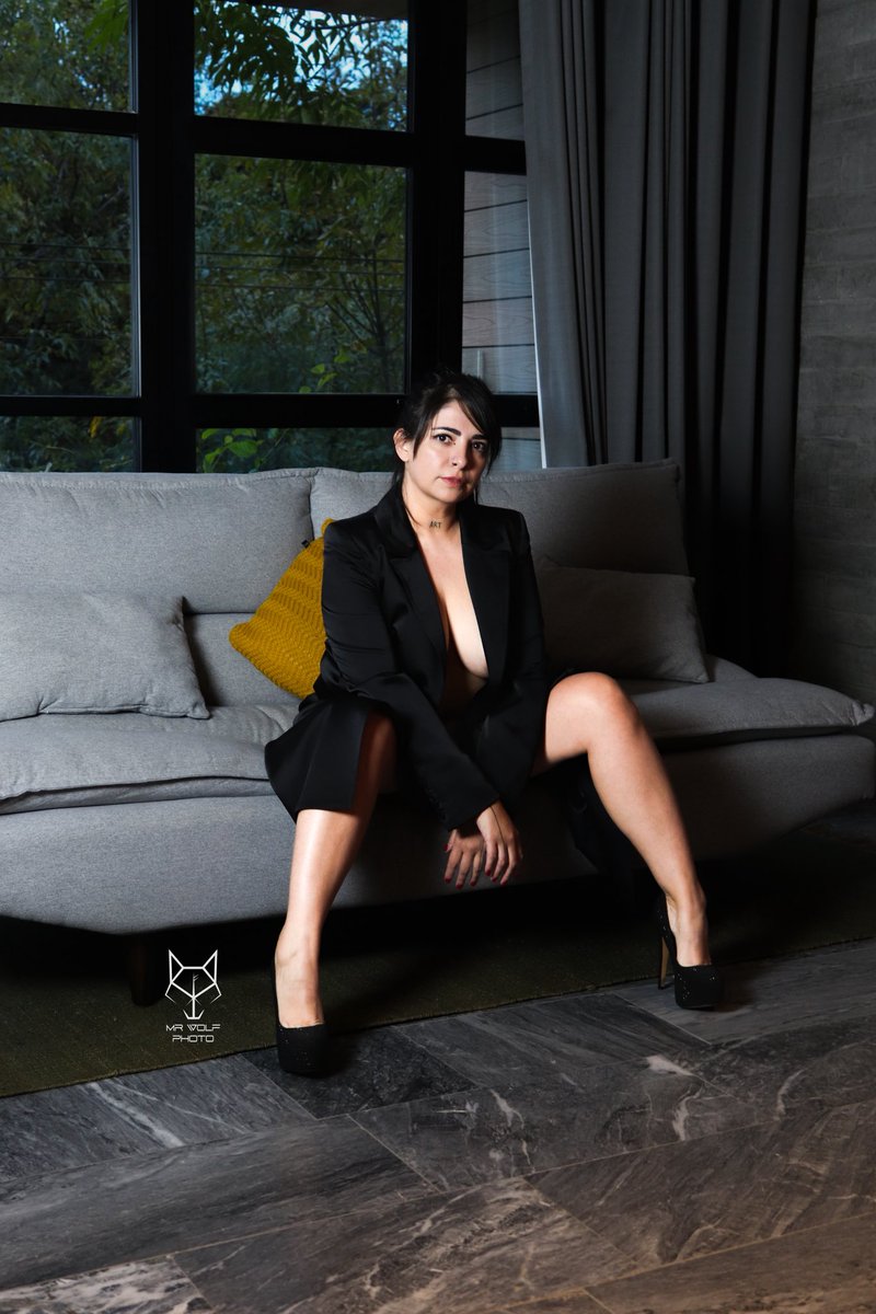 Mr Wolf Photography (@mr_wolf_photo) on Twitter photo - Inner Light -
Organicemos una sesión, será una fabulosa experiencia.
Shooting con <a href="/BrendUni/">Brend_unicorn 🦄</a>
#art #photo #portrait #boudoirphoto #photoboudoir - Inner Light -
Organicemos una sesión, será una fabulosa experiencia.
Shooting con <a href="/BrendUni/">Brend_unicorn 🦄</a>
#art #photo #portrait #boudoirphoto #photoboudoir