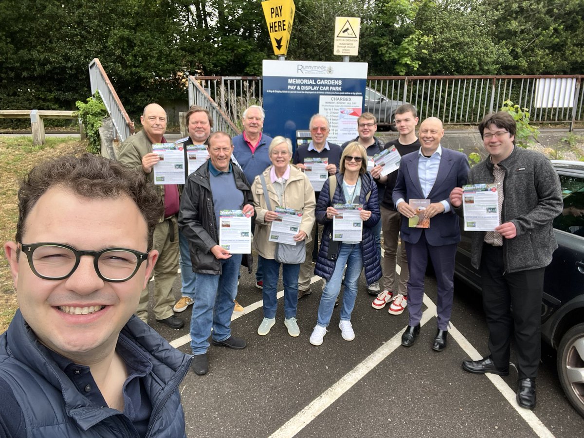 WindsorTories (@windsortories) on Twitter photo Thank you to all who joined the <a href="/WindsorTories/">WindsorTories</a> team in Virginia Water today. 💙 🇬🇧 💪
<a href="/jackmrankin/">Jack Rankin MP 🇬🇧</a> <a href="/Jon4Twickenham/">Jonathan Hulley</a> Thank you to all who joined the <a href="/WindsorTories/">WindsorTories</a> team in Virginia Water today. 💙 🇬🇧 💪
<a href="/jackmrankin/">Jack Rankin MP 🇬🇧</a> <a href="/Jon4Twickenham/">Jonathan Hulley</a>