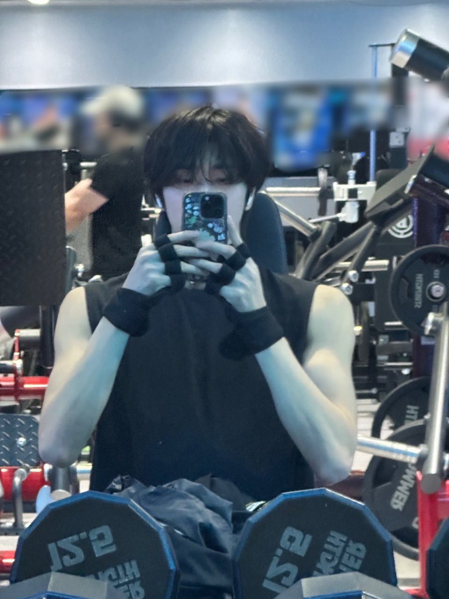 TPST_twt's tweet photo. [#은찬] ⭐️ https://t.co/KT3hrQbnKm