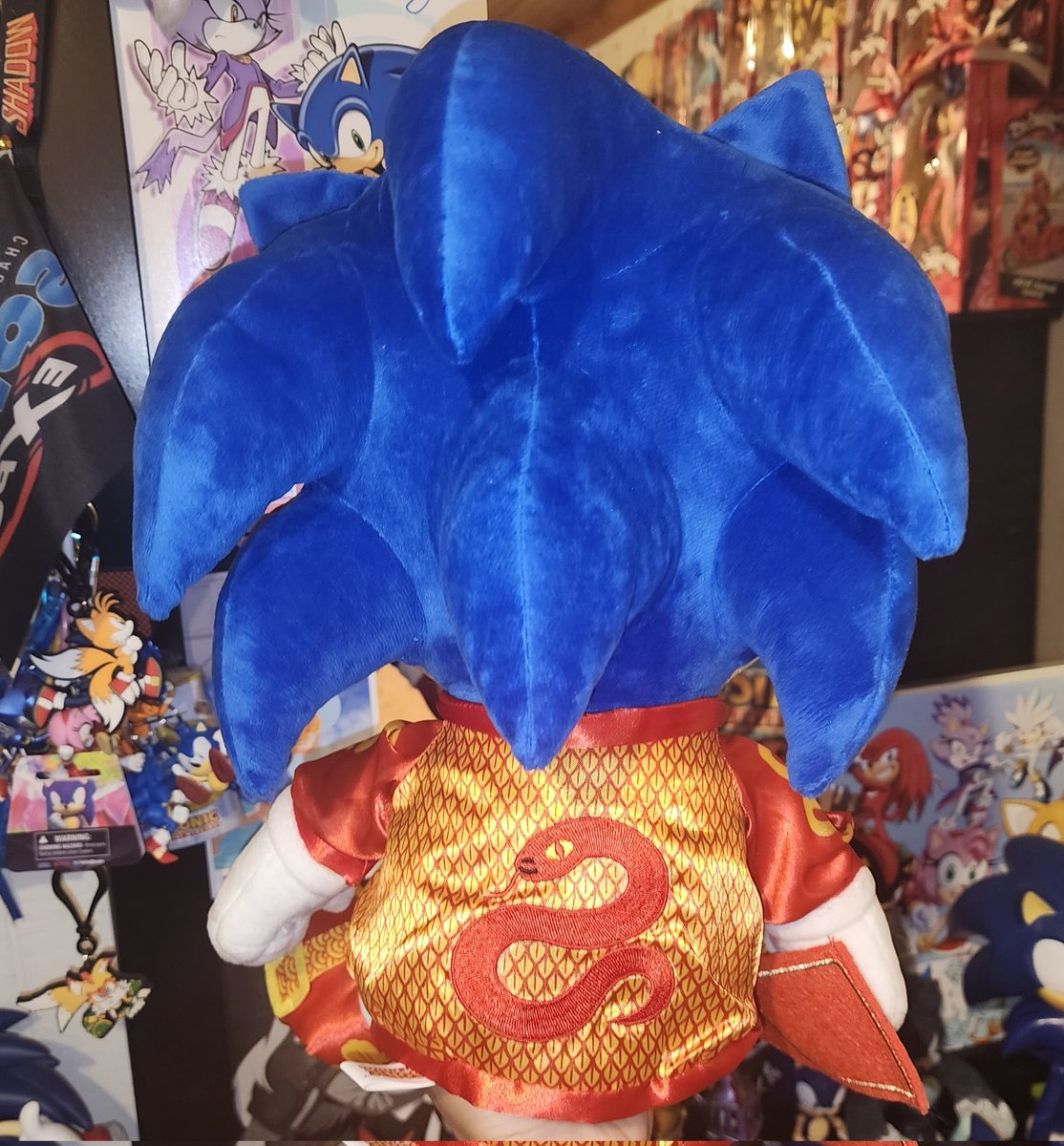 SonicCollects's tweet image. Year of the snake sonic plush has to be one of my favorite items in the collection! It's my chinese zodiac too. 🐍