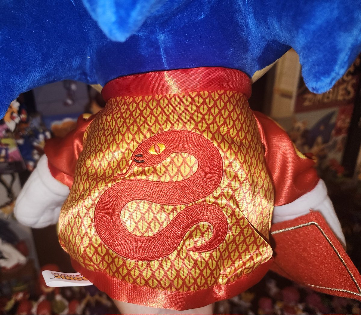 SonicCollects's tweet image. Year of the snake sonic plush has to be one of my favorite items in the collection! It's my chinese zodiac too. 🐍