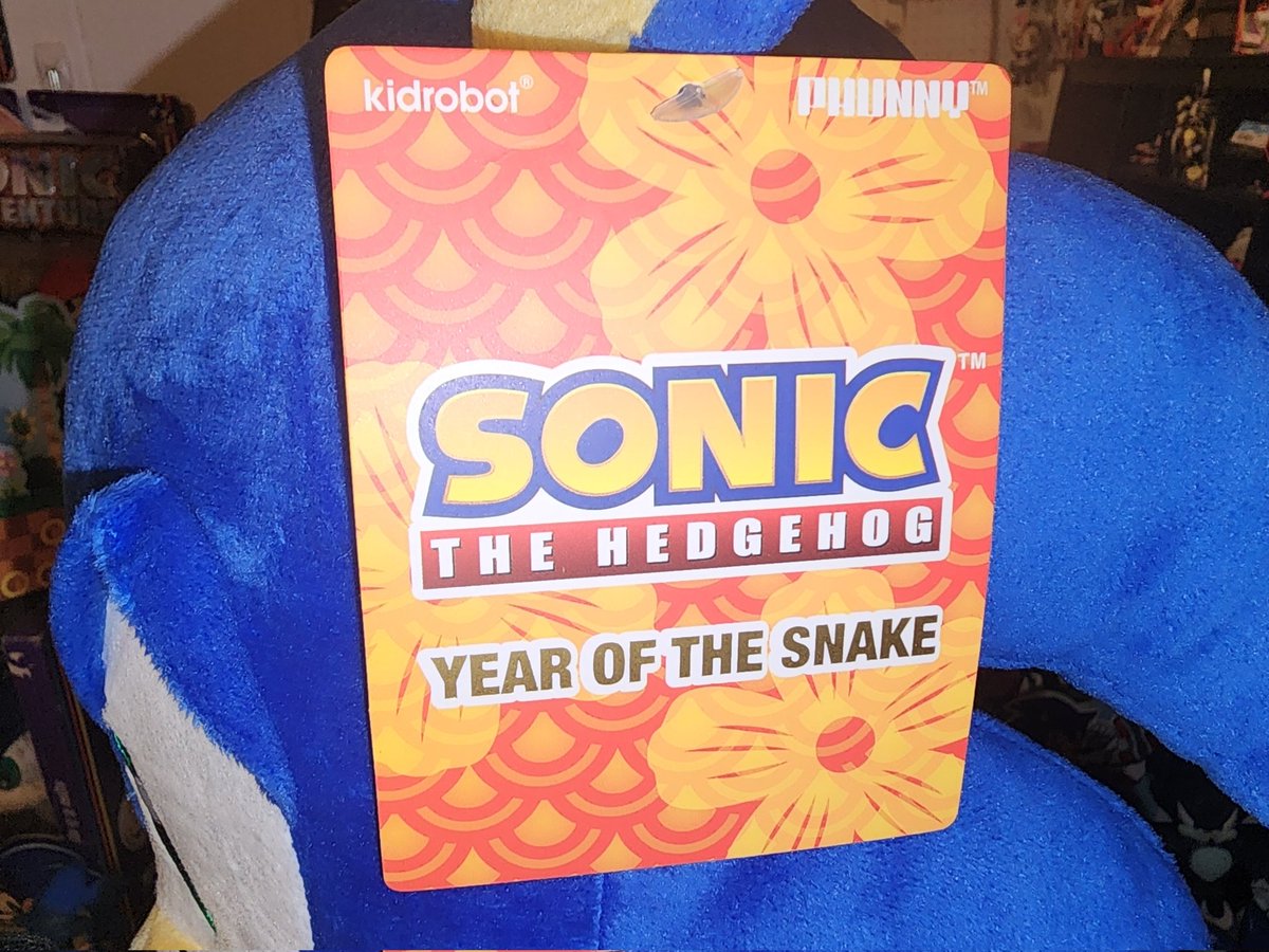 SonicCollects's tweet image. Year of the snake sonic plush has to be one of my favorite items in the collection! It's my chinese zodiac too. 🐍