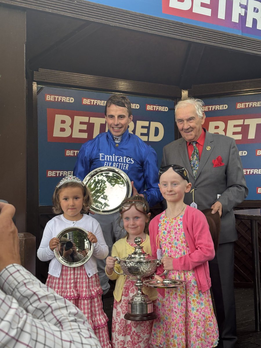 Daryl Jacob (@dazjacob10) on Twitter photo 3 Incredible Days <a href="/haydockraces/">Haydock Park Races</a>.<a href="/WilliamBuickX/">William Buick</a> Thank you so so much for spending time with <a href="/mcveigh_owen/">Owen McVeigh FD</a>.It was truly inspirational.The loving time you spend with them.You made there day.It was beautiful ❤️❤️Dreams come true 3 Incredible Days <a href="/haydockraces/">Haydock Park Races</a>.<a href="/WilliamBuickX/">William Buick</a> Thank you so so much for spending time with <a href="/mcveigh_owen/">Owen McVeigh FD</a>.It was truly inspirational.The loving time you spend with them.You made there day.It was beautiful ❤️❤️Dreams come true