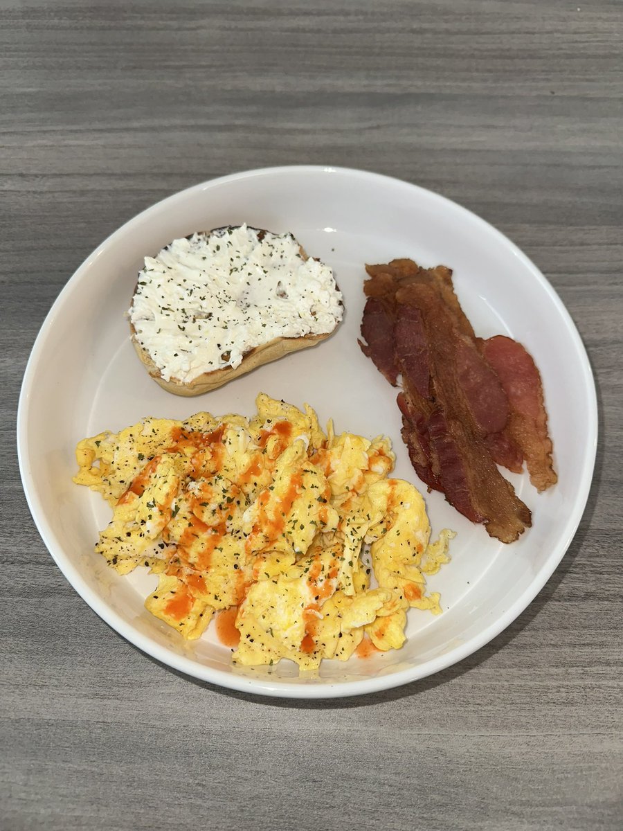 who wants a plate 🍽️