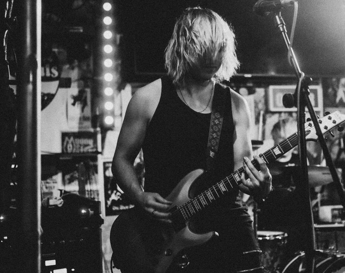 𝐒𝐈𝐍𝐍𝐄𝐑𝐒 𝐈𝐍 𝐓𝐇𝐄 𝐂𝐈𝐓𝐘 tweet media