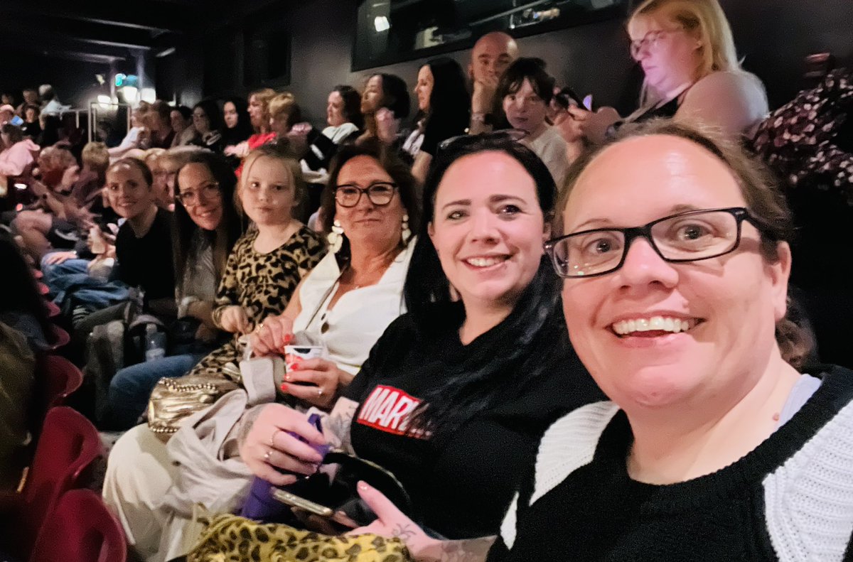 Amy Wilson tweet media