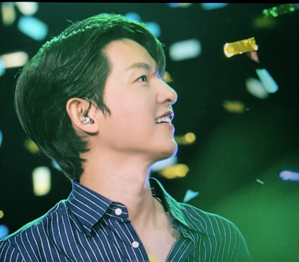 sjkmood's tweet photo. always be happy my shining star. https://t.co/TkixmbYz7p