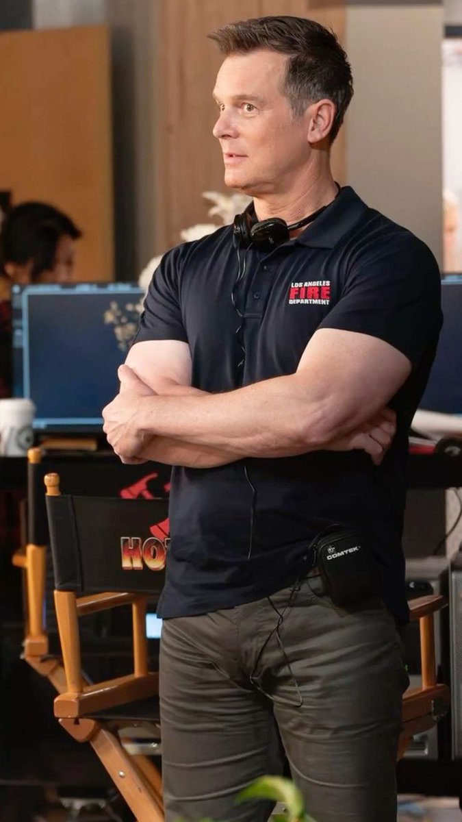 best of peter krause on X: "https://t.co/sXMqL0ywzZ" / X