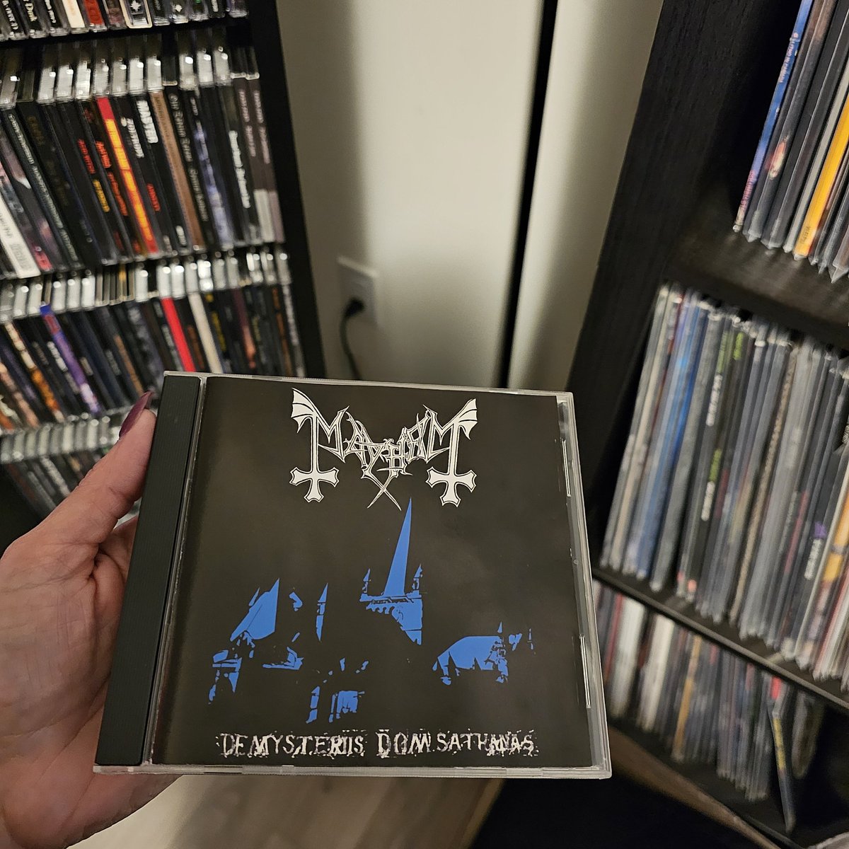 TheMetalheadBox's tweet photo. Released on this day in 1994! One of the most legendary Black Metal releases of all time, De Mysteriis Dom Sathanas from the mighty MAYHEM! Follow its call, Follow the freezing moon!! 🔥🌑 #mayhem #DeMysteriisDomSathanas #blackmetal #norwegianblackmetal #metal #themetalheadbox https://t.co/MwDPc4L8Et