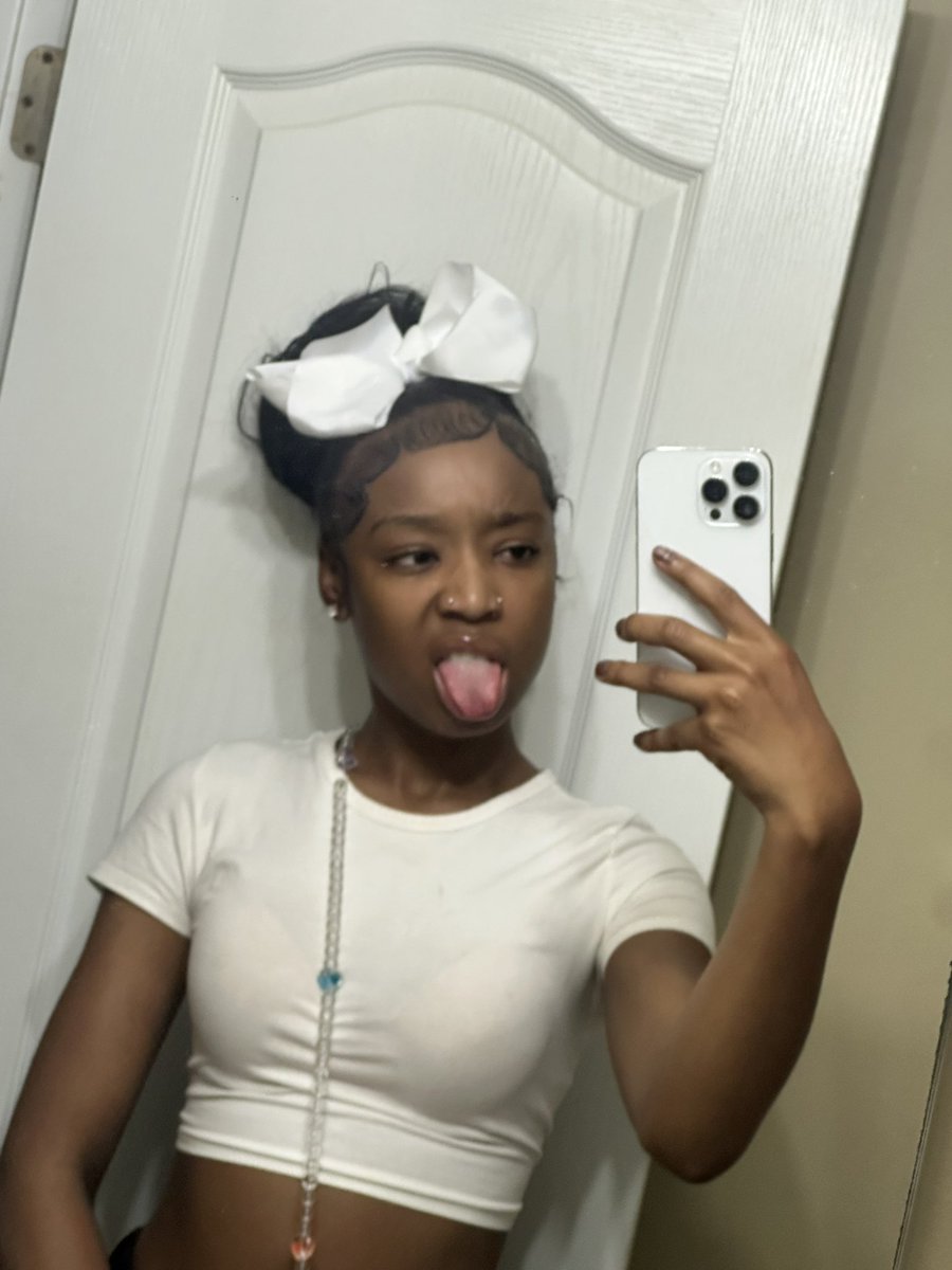 🖐🏽⭐️ tweet media