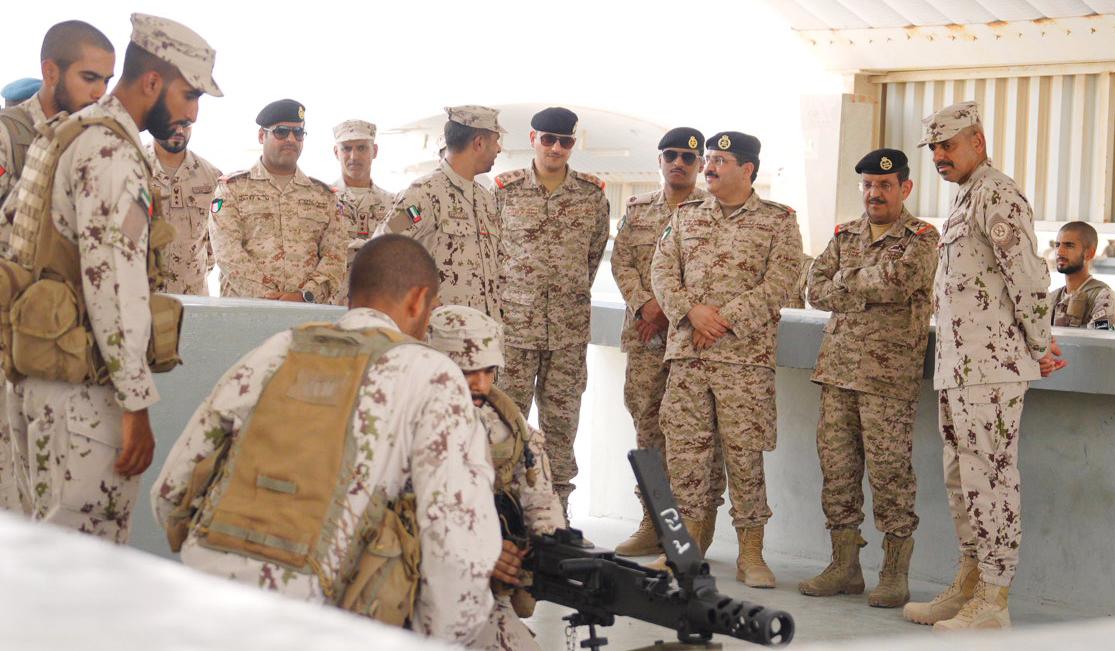 وفد عسكري كويتي من هيئة الخدمة الوطنية يزور دولة الإمارات لبحث سبل تعزيز التعاون الثنائي

- اطلع على آليات إعداد المجندين وتأهيلهم وأحدث طرق التدريب

 ow.ly/mFub30sMKTN

<a href="/KuwaitArmyGHQ/">KUWAIT ARMY - الجيش الكويتي</a>

#كونا #الكويت