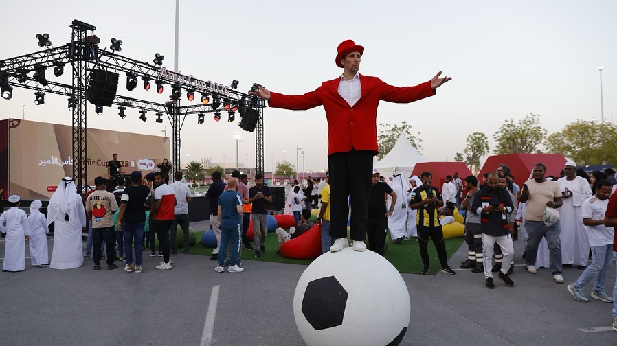 GulfTimes_QATAR's tweet photo. 🎉 Fan fever in full swing! 📸 A glimpse of the electrifying energy outside Khalifa International Stadium 🏟️ as supporters gear up for the big #AmirCup finale! 💥⚽
pictures source : @QFA_EN
#AmirCup2025 #Qatar #MatchDay #StadiumRules #FanSafety #PublicSafety #QatarEvents #KhalifaStadium #FootballFans #StaySafe