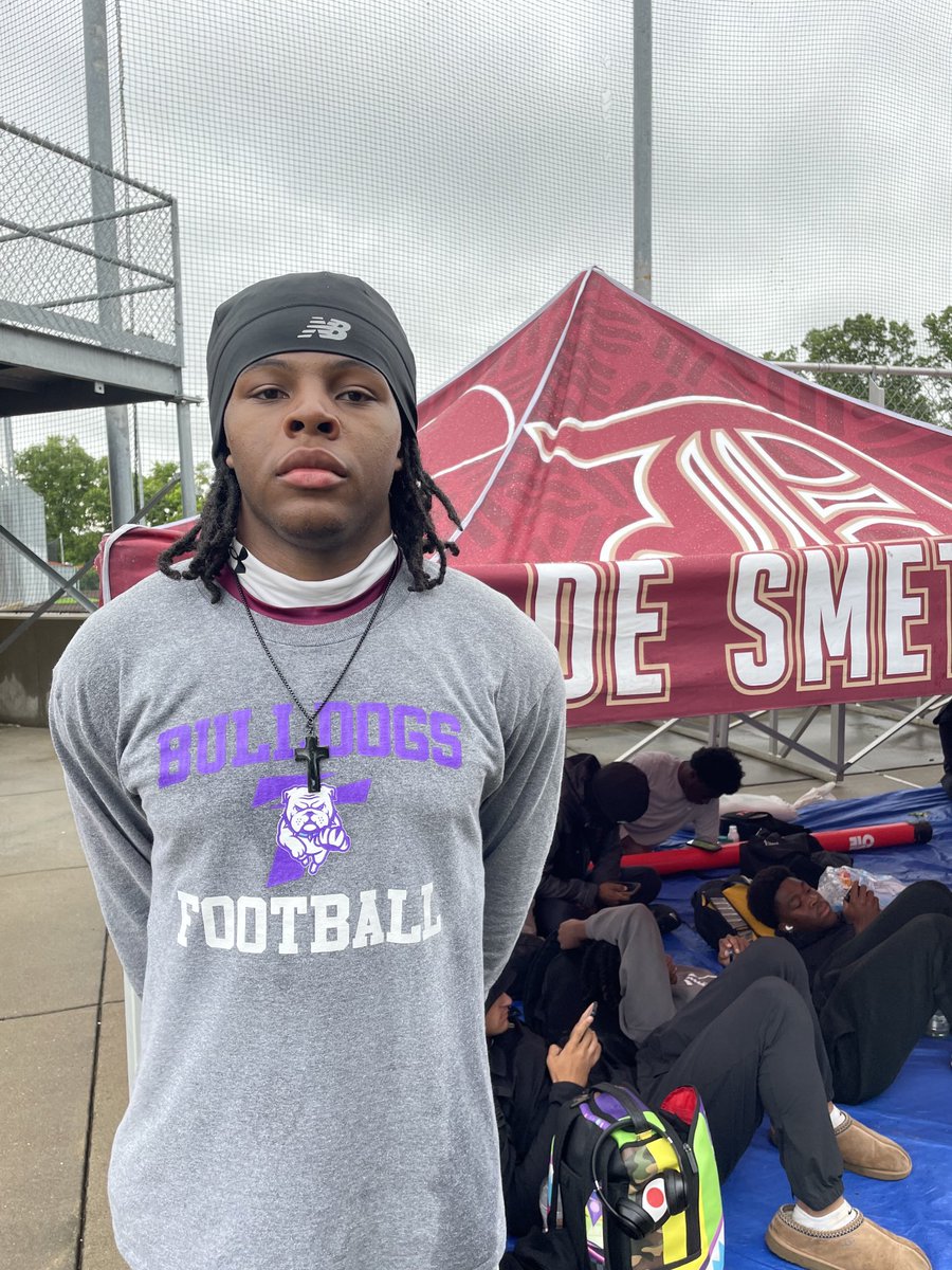 De Smet Track and XC (@desmettrackxc) on Twitter photo Bryant Pool qualifies for the State Meet next weekend, placing fourth in the triple jump, with a career best jump of 13.51 meters!! โฆ<a href="/DeSmetJesuitHS/">De Smet Jesuit High School</a>โฉ โฆ<a href="/BPOOL_DIFFERNT/">Bryant Pool Jr</a>โฉ Bryant Pool qualifies for the State Meet next weekend, placing fourth in the triple jump, with a career best jump of 13.51 meters!! โฆ<a href="/DeSmetJesuitHS/">De Smet Jesuit High School</a>โฉ โฆ<a href="/BPOOL_DIFFERNT/">Bryant Pool Jr</a>โฉ