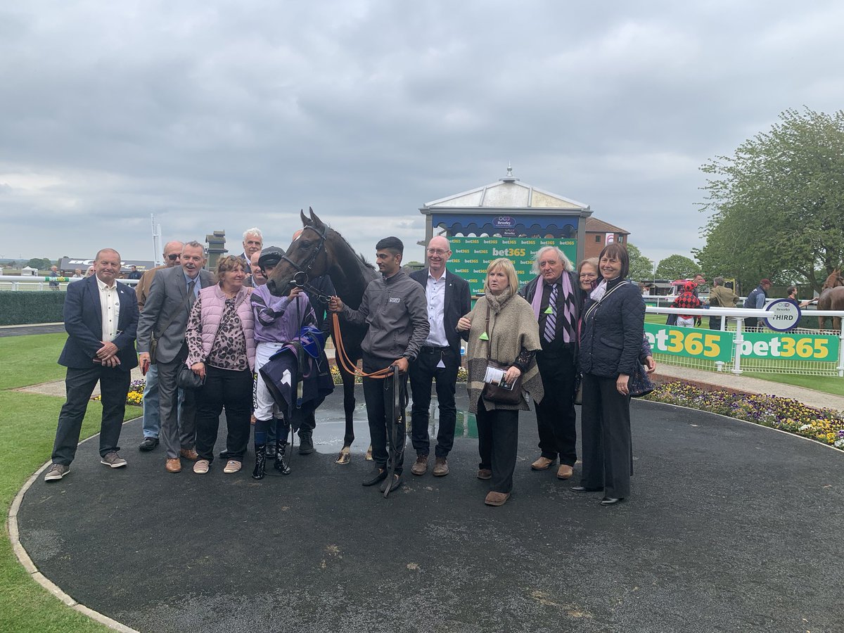 Beverley Racecourse (@beverley_races) on Twitter photo LOTS of happy owners ๐
Union Island scores in the finale for <a href="/Johnston_Racing/">Johnston Racing</a> & <a href="/ownersgroupuk/">Owners Group</a>.
Well done to all connections โจ LOTS of happy owners ๐
Union Island scores in the finale for <a href="/Johnston_Racing/">Johnston Racing</a> & <a href="/ownersgroupuk/">Owners Group</a>.
Well done to all connections โจ