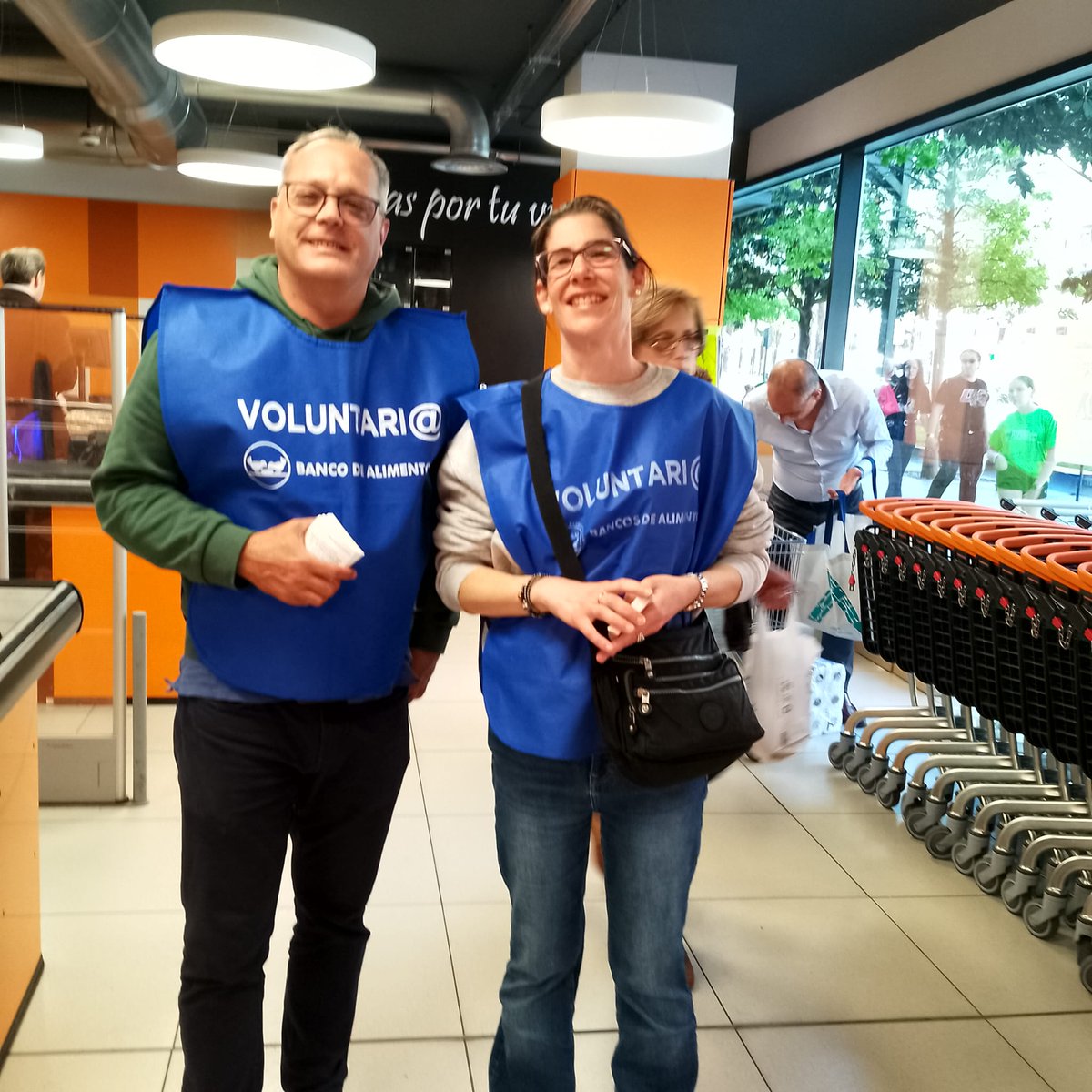 #Voluntarios de #Logroño con la #RecogidaPrimavera

¡Muchas gracias por vuestro tiempo y dedicación!

bancodealimentosdelarioja.org/app