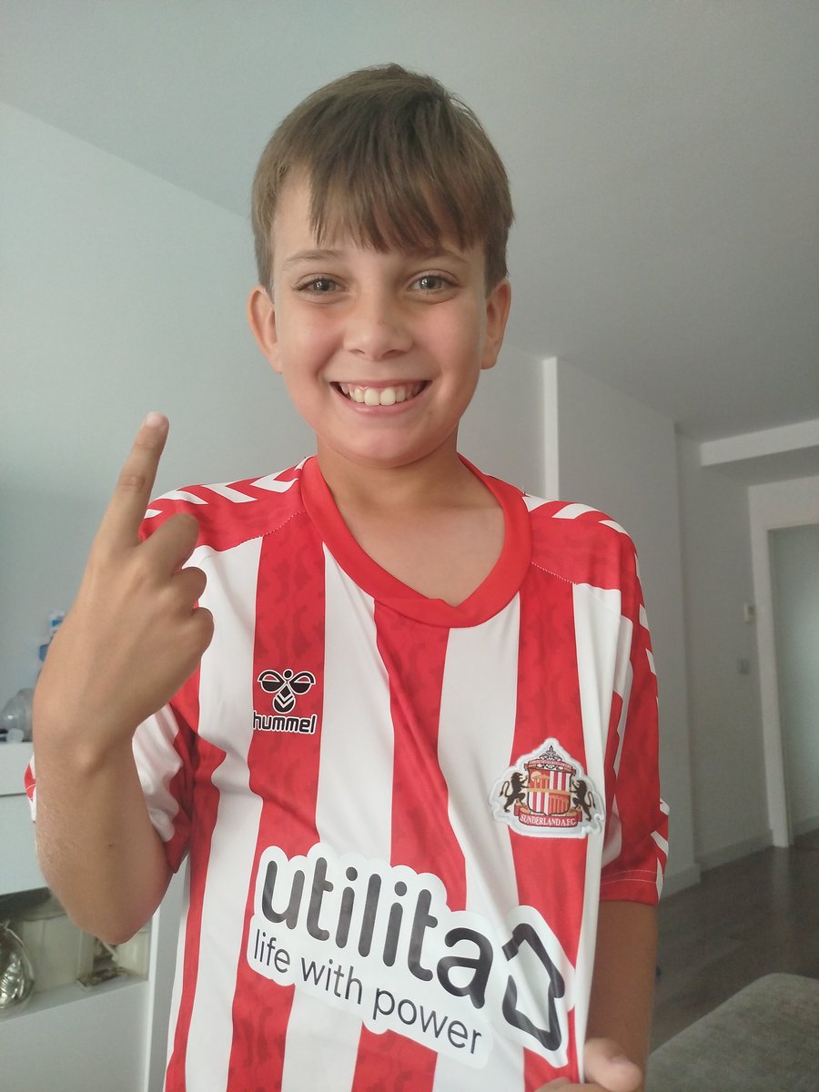 . sí!!!! Yes!!! Somos de Premier!!!! <a href="/SunderlandAFC/">Sunderland AFC</a> <a href="/Sunderland_LA/">Sunderland AFC en Español</a>  #TilTheEnd desde #Huelva!!!