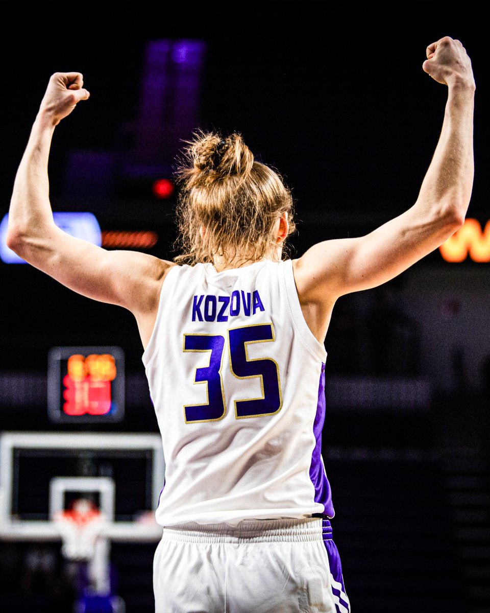 BLMA (@basketlma) on Twitter photo Qui est <a href="/Ksyusha_32/">Kseniia Kozlova</a>, la nouvelle recrue du BLMA ?
En savoir plus :
๐ urlr.me/9ANb4Y
#BLMA | ๐ธ <a href="/JMUWBasketball/">JMU Women's Basketball</a> Qui est <a href="/Ksyusha_32/">Kseniia Kozlova</a>, la nouvelle recrue du BLMA ?
En savoir plus :
๐ urlr.me/9ANb4Y
#BLMA | ๐ธ <a href="/JMUWBasketball/">JMU Women's Basketball</a>