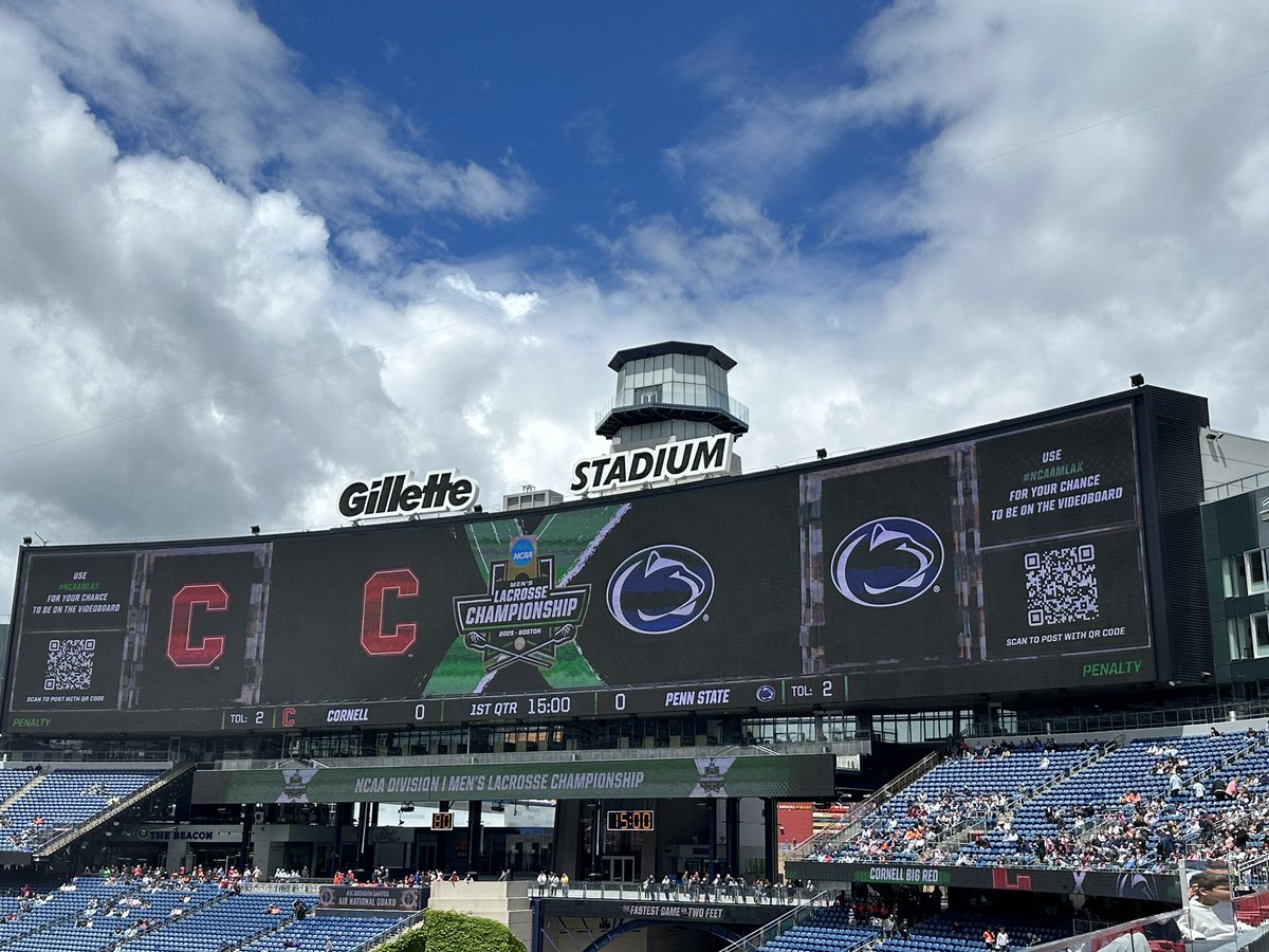ScaramuzzoLuke's tweet image. Checking in for the @NCAALAX semifinals.