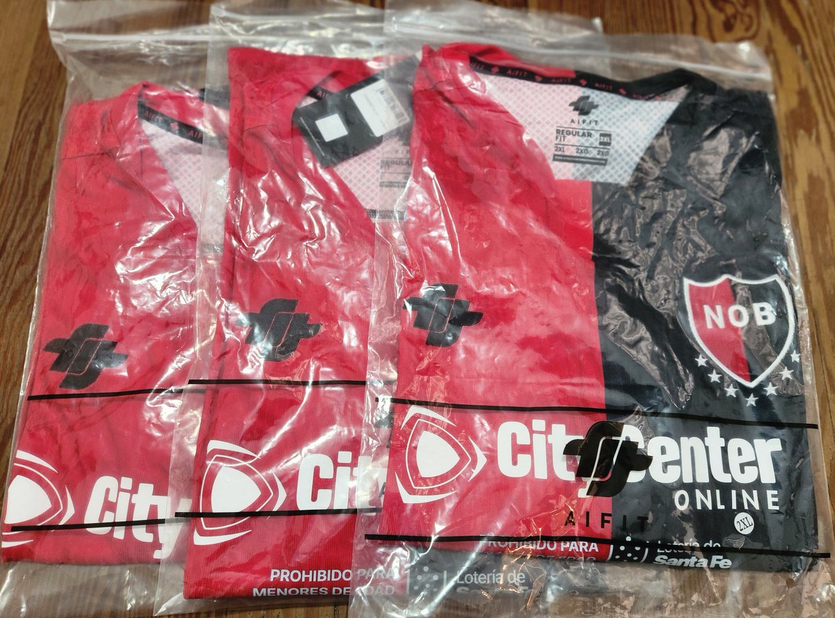 Custom order from 🇦🇷 to 🇮🇪 💪

Ireland has 'leprosy'

Newell's Old Boys - The Lepers