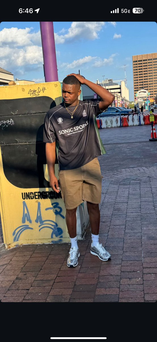 Deeproctor_'s tweet image. Balloons 🎈 on my page #33