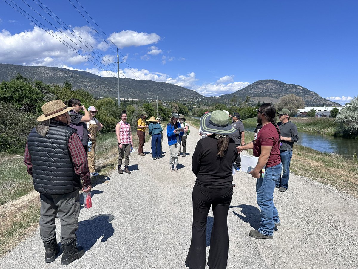 Thank you to En’owkin Center &amp; Penticton Indian Band for hosting my Indigenous Ecology Lab @ sharing time &amp; knowledges on Syilx lands with us today. Incredible wetland restoration project &amp; so many good words shared! #ecology #traditionalecologicalknowledge #invasivespecies