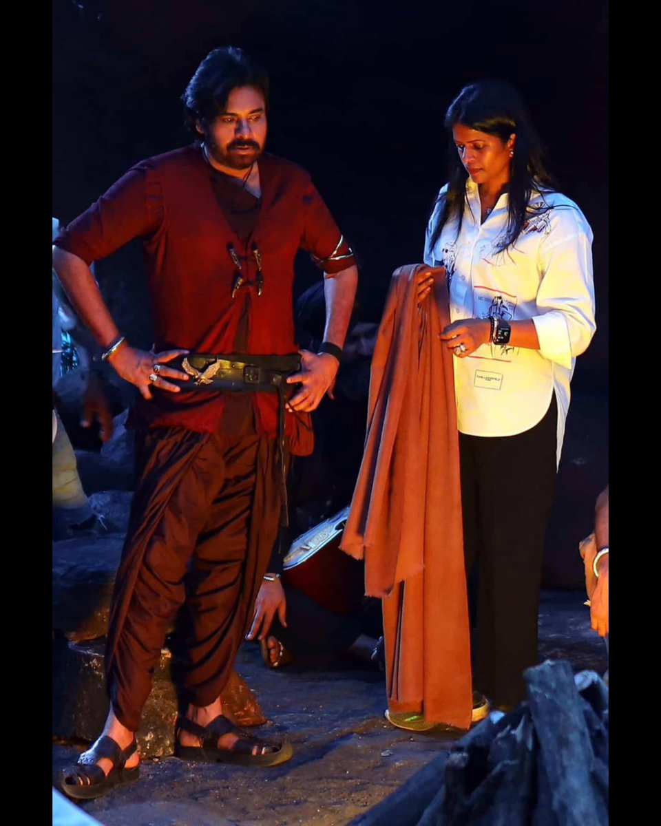 Supreme PawanKalyan FC™ (@supremepspk) on Twitter photo An exclusive working still of <a href="/PawanKalyan/">Pawan Kalyan</a> with costume designer Aishwarya Rajeev Reddy during the shoot of the song 'Maata Vinaali'
#HariHaraVeeraMallu An exclusive working still of <a href="/PawanKalyan/">Pawan Kalyan</a> with costume designer Aishwarya Rajeev Reddy during the shoot of the song 'Maata Vinaali'
#HariHaraVeeraMallu