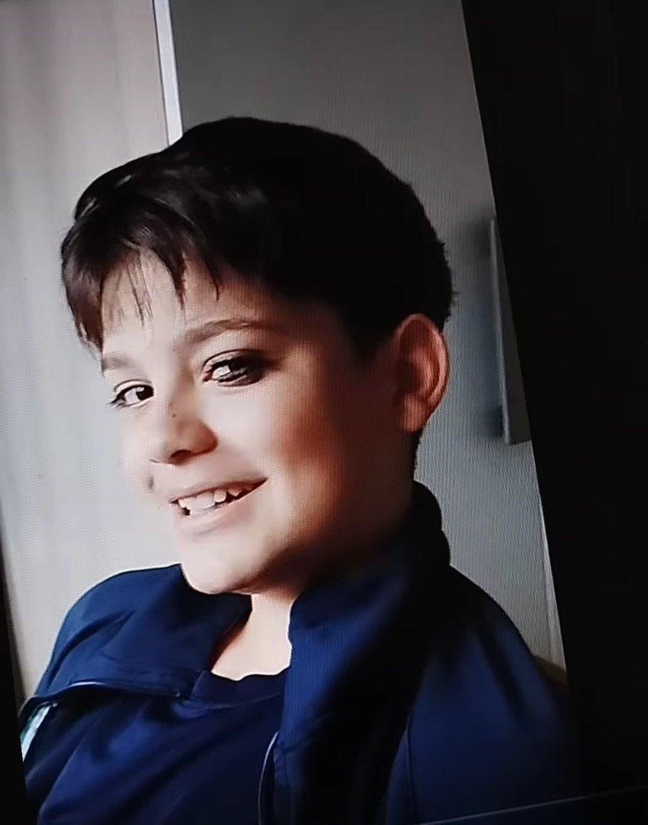 Evlat dediğin peygamberi ağlatmış bir sınav. Allah bile o anneyi cennetimde ben karşılayacağım demiş o kadar zor bir sınav işte.. Yaseminin ahret hayatı çiçeği ile sonsuz saadet olacak ama bu dünyada da huzuru bulması boynumuza borç. İşte o yüzden  #mattiaahmetminguzziiçinadalet