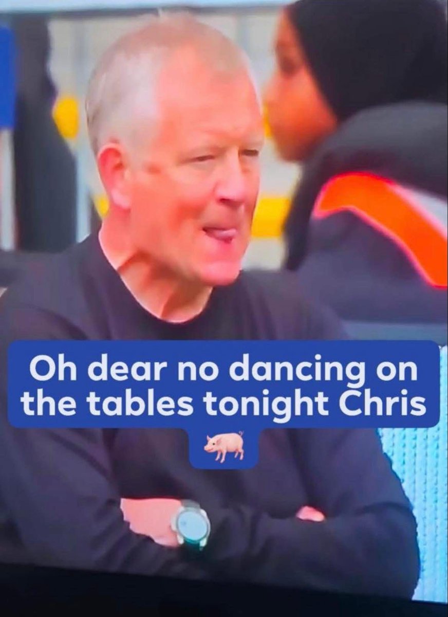 liam_obrien2908's tweet photo. Dance on the tables tonight snort beast 🐽 https://t.co/wXsIzyqO9f