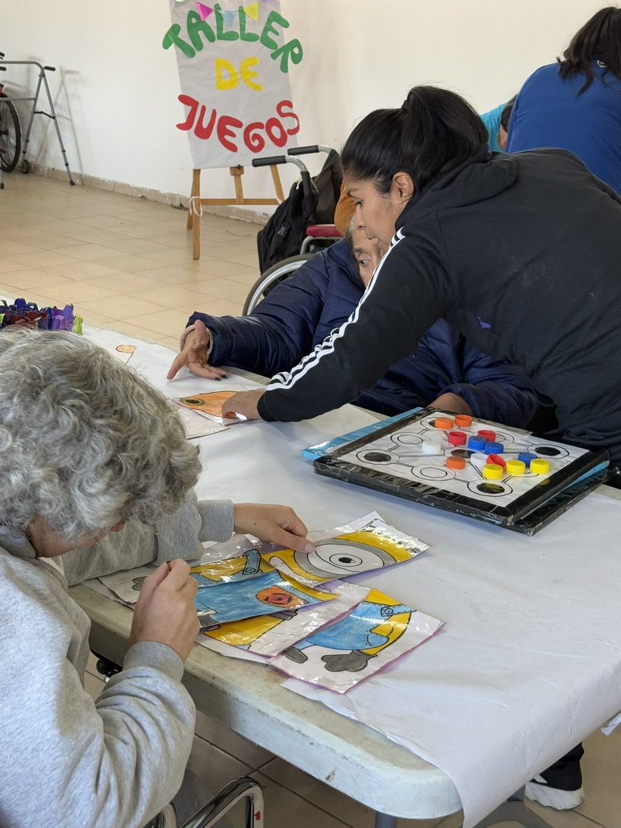 Junto a <a href="/ChinoTurnes/">Chino Turnes</a> , <a href="/marianorusconi/">Mariano Rusconi</a> y <a href="/Costantino_SG/">Sergio Costantino</a>  visitamos la colonia para personas con discapacidad intelectual y motora en el Parque Sarmiento.

Todos los sábados, de 10 a 17 hs, cientos de chicos, jóvenes y adultos disfrutan de actividades recreativas que promueven el